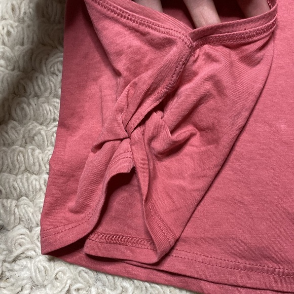 LULULEMON Cherry Dust pink Turn & Twist crop tank top 6 - Picture 5 of 9